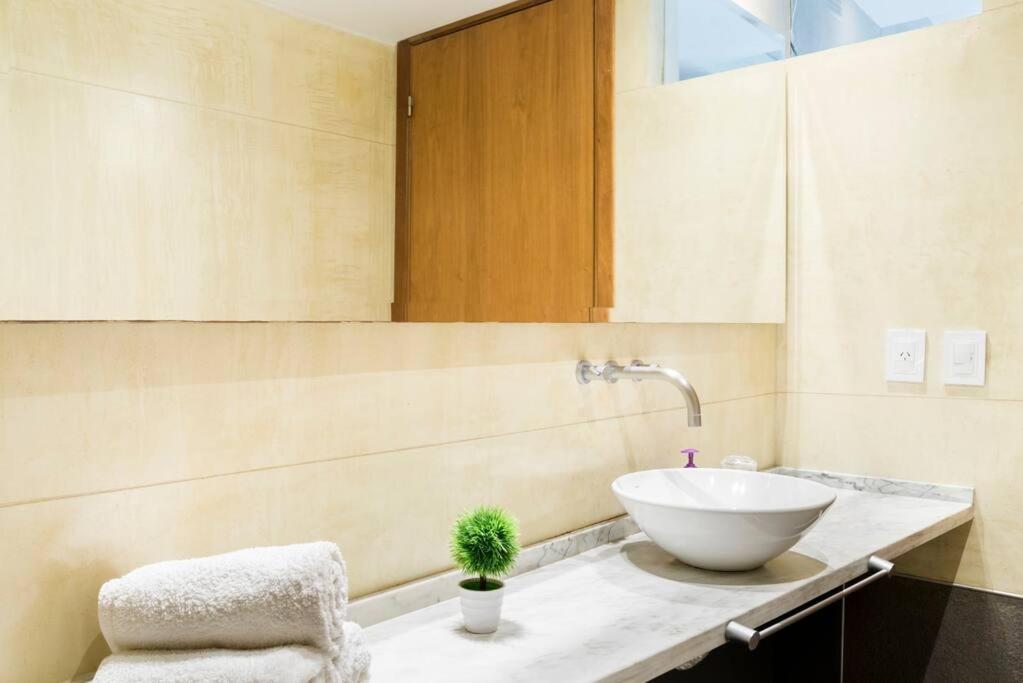 Apartment Trendy 2br To In Palermo Hollywood Buenos Aires